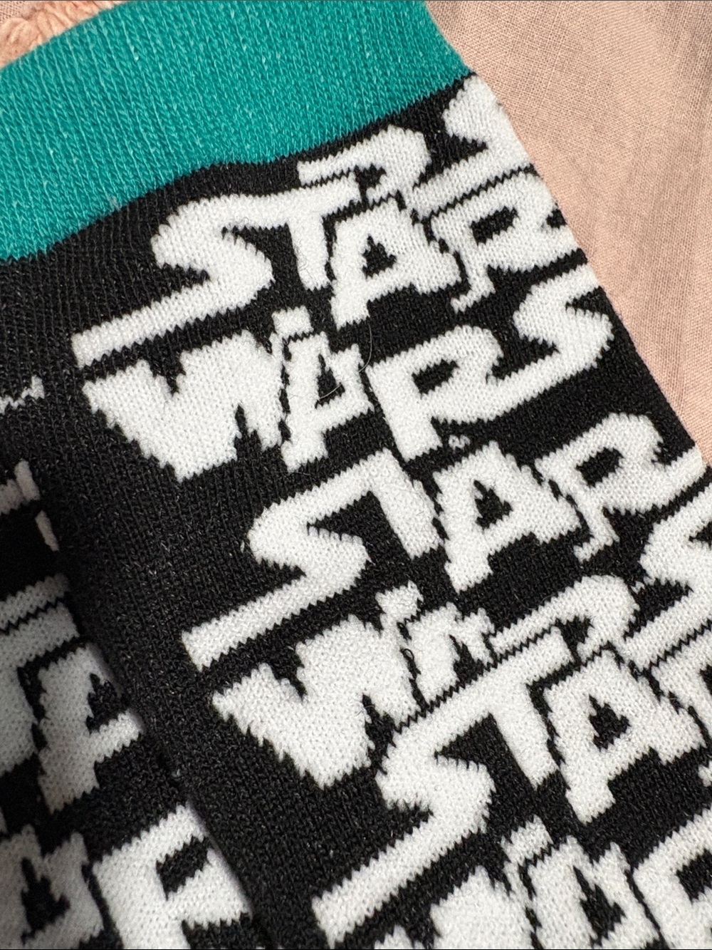 Star Wars Black & Teal Logo Crew Socks men’s - Picture 2 of 2